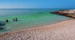 Beach Borik